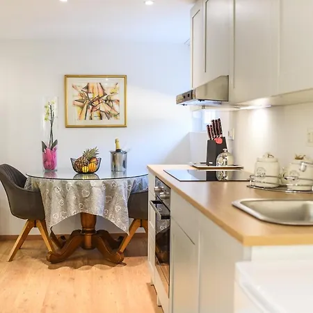 Maja Apartment